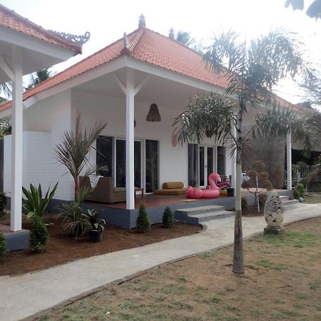 נוסה-למבונגן Sanghyang Bay Villas מראה חיצוני תמונה